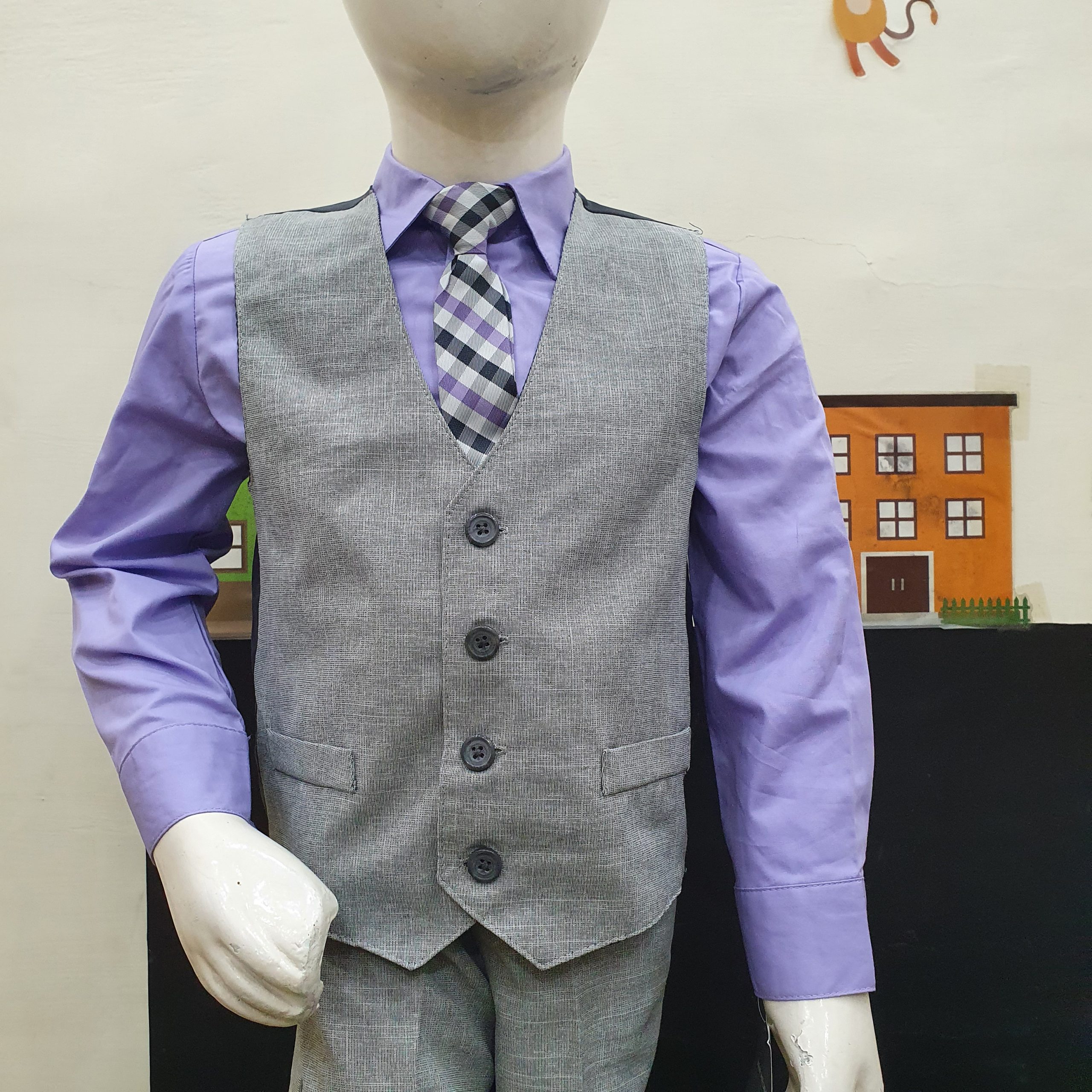 Wedding Gentleman Style, Black Knit Tie, Purple Colored Shirt, Floral  Pocket Square | Purple suits, Grey suit black shirt, Wedding suits